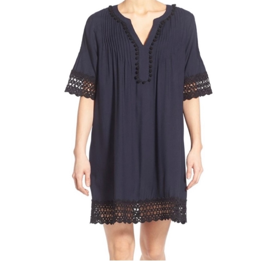 HINGE Nordstrom Maternity Dress Navy dress Pom Poms, Eyelet sleeves & Hemline Sm